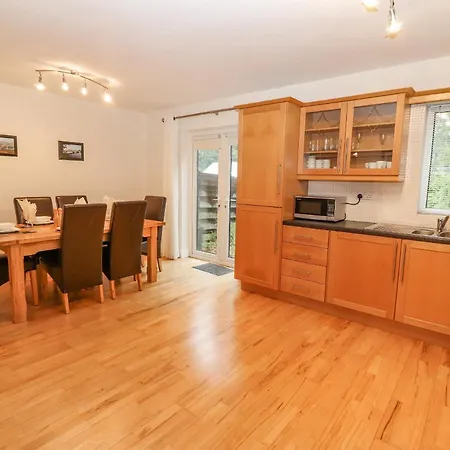 בית נופש No 4 Lansdowne Village *