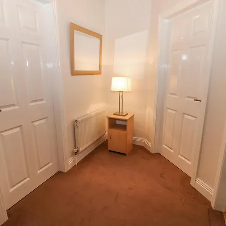 בית נופש No 4 Lansdowne Village *