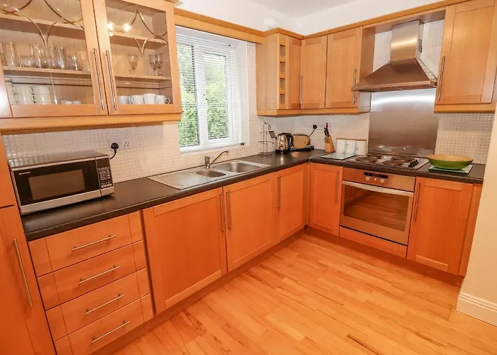 No 4 Lansdowne Village Kenmare